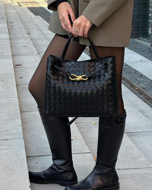 Bottega Veneta Andiamo Small leather tote bag